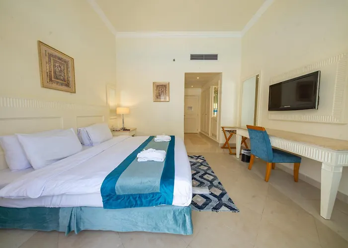 Üdülőközpont Il Mercato & 5*